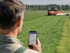 In vier eenvoudige stappen de grasgroei volgen op je telefoon