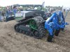 Veldrobot met voorzetwoeler kan constant doorgaan