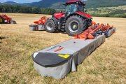 Kuhn volgt de markt met grotere machines