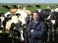 FrieslandCampina trekt 24 miljoen extra uit voor duurzame boeren