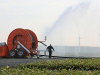 Extra steun voor zonnepanelen op dak in Zuid-Holland