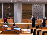 Directeur Steketee: \'Achterom kijken, controleren en bijsturen kan robot nog niet\'