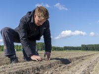 Vicon introduceert de Extra 737T Pro