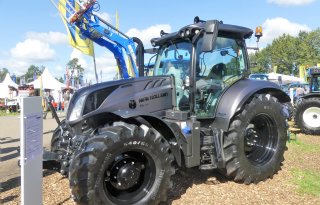 New Holland is steeds meer full-liner