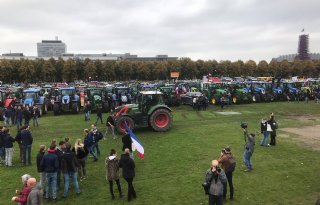 Farmers Defence Force blaast trekkeractie in Den Haag af