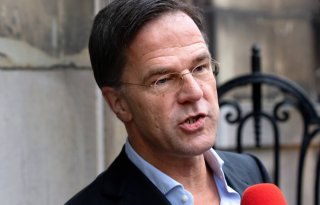Rutte: kabinet schuift uitspraken Hoekstra even terzijde
