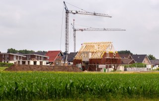 Projectontwikkelaars willen woningbouw in buitengebied versnellen