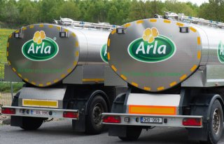 Melkprijs Arla daalt met 2 cent in juni