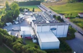 Royal A-ware neemt Spaanse fabriek van Danone over