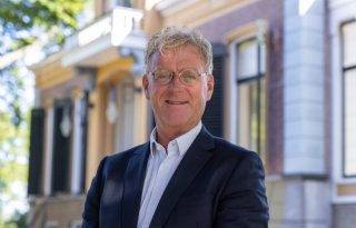 Burgemeester+Oebele+Brouwer+formateur+in+Friesland