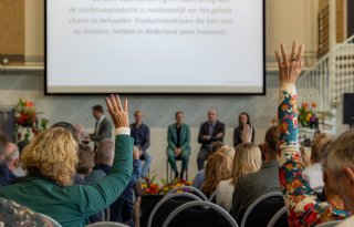 Voorlopers nodig voor robotiseren glastuinbouw