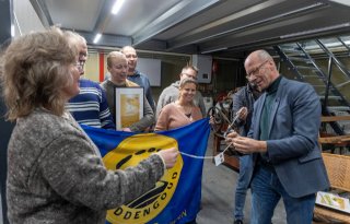 Producenten van Waddenwol knopen eindjes aan elkaar in ketenproject