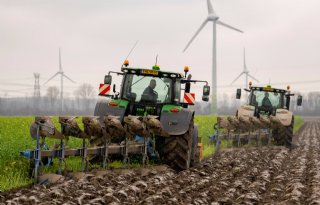 Duoploegen op laatste kavel voor 2024 bij WUR in Lelystad