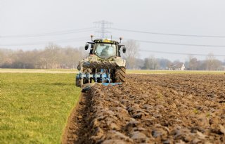Areaal+grasland+krimpt+met+15%2E400+hectare+in+vier+jaar