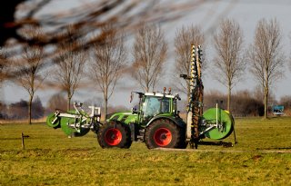 'Regenwater beter dan oppervlaktewater bij mest verdunnen'