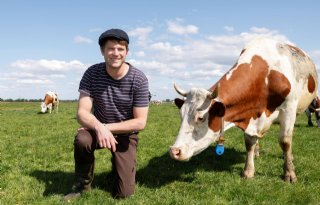 Met stroken maaien en hooidrogen goed gras in zomer en winter