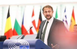 EU%2Dministers+hekelen+bezuinigingsplannen+Eurocommissaris+Hansen