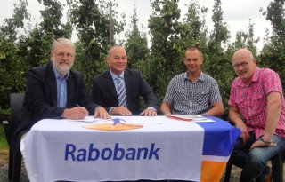 Rabobank steunt fruittelers Alblasserwaard