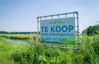 Zoeken naar beschikbare landbouwgrond in grote online etalage