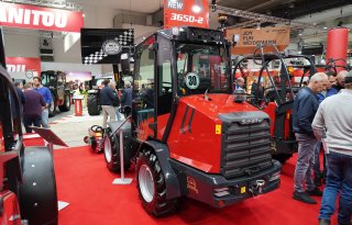 Schäffer introduceert minishovel met ruimere cabine