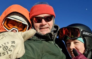 Oekraïne-vlogger Kees Huizinga: 'Gelukkig nieuwjaar vanaf de Alpen!'