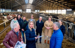 Gids voor goede praktijken rond transport melkvee voor minister Wiersma