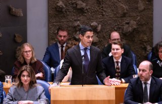 Jetten wil met pragmatische politiek het land van het slot halen