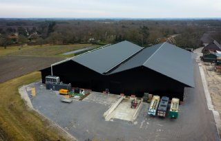 Nieuwe loodsen na brand klaar voor de toekomst