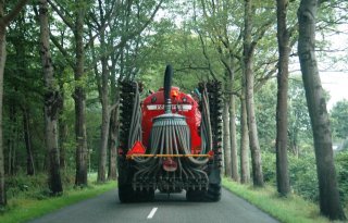 PvdA: boer moet landwegheffing betalen