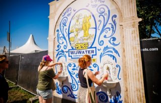 Zwarte Cross: in de toekomst kunstmest uit urine van festivalbezoekers