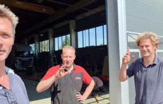 Oekraïne-vlogger Kees Huizinga: ‘Voortgang nieuwe mestbruggen bekijken in Drenthe’
