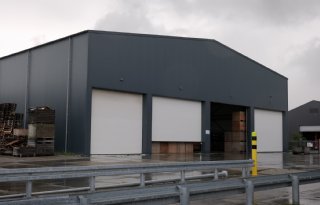 Nieuwe schuur geeft Go Products grip op eigen uienrassen