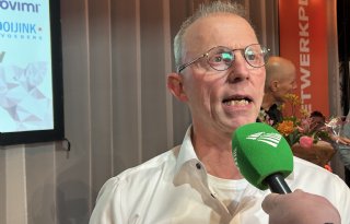 ‘Nestfeeder voorziet in het wroetgedrag van zeug en big’