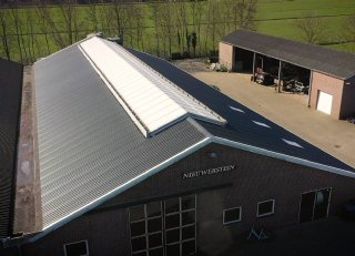 Nieuw staldak als investering in duurzaamheid