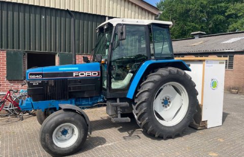 POAH! Ford 5640