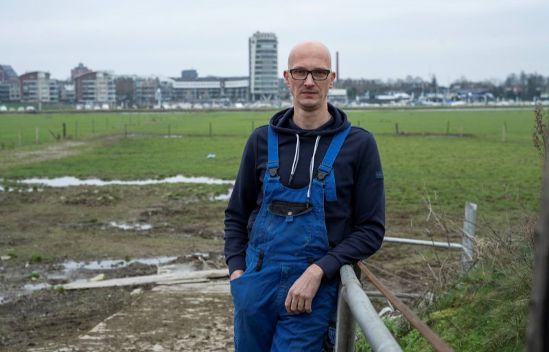 Ruud Hamans, melkveehouder in Roermond en accountmanager bij Rabobank