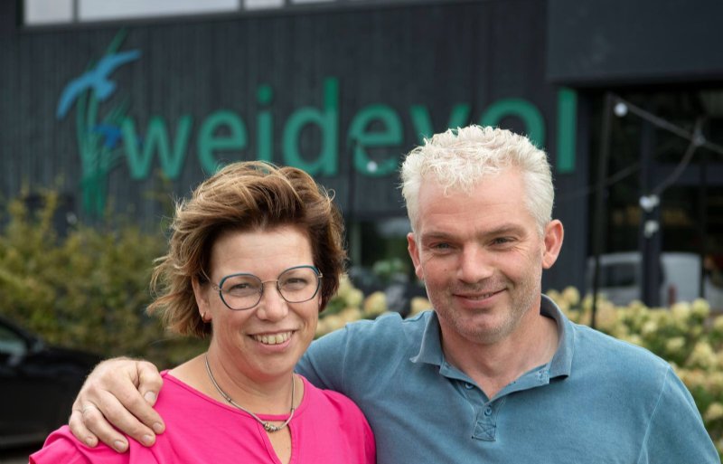 Leanne en Hermen Spans, biologisch melkveehouders in Sint Jansklooster en Zwartsluis