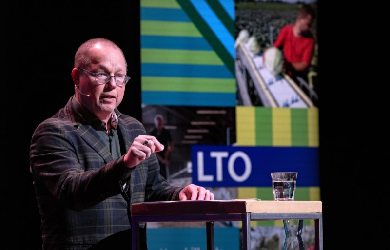 LTO-voorzitter Ger Koopmans tijdens het LTO Voorjaarsevent in het Haagse theater Diligentia.