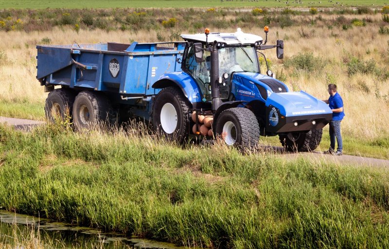 Deze trekker rijdt op methaan. Duurzame technieken zijn er volop, maar Europese regelgeving ontbreekt.