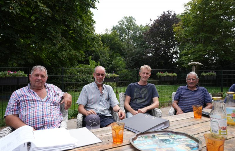 De betrokkenen bij de stichting, van links naar rechts: Niek Granneman, Renze Bouthoorn, Erik Jan Schenk en Wim Hopmans.