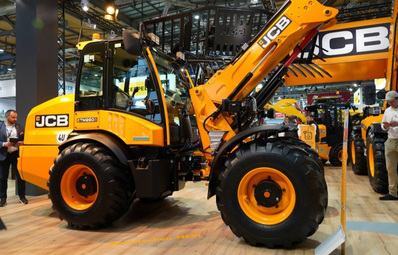 JCB heeft een extra model bij de teleknikladers toegevoegd.