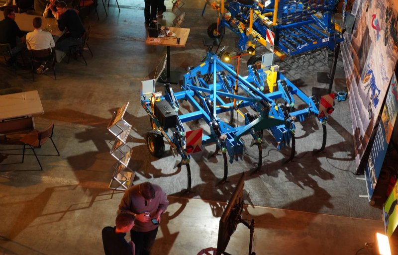 Op de Bioteelt- en Techniekbeurs in het Flevolandse Creil kwamen volgens de organisatoren zo'n 1.100 bezoekers af.