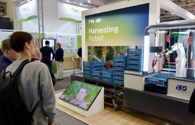 Automatisering van de tomatenoogst komt dichterbij met deze Harvesting Robot die TTA-ISO op de beurs presenteerde.