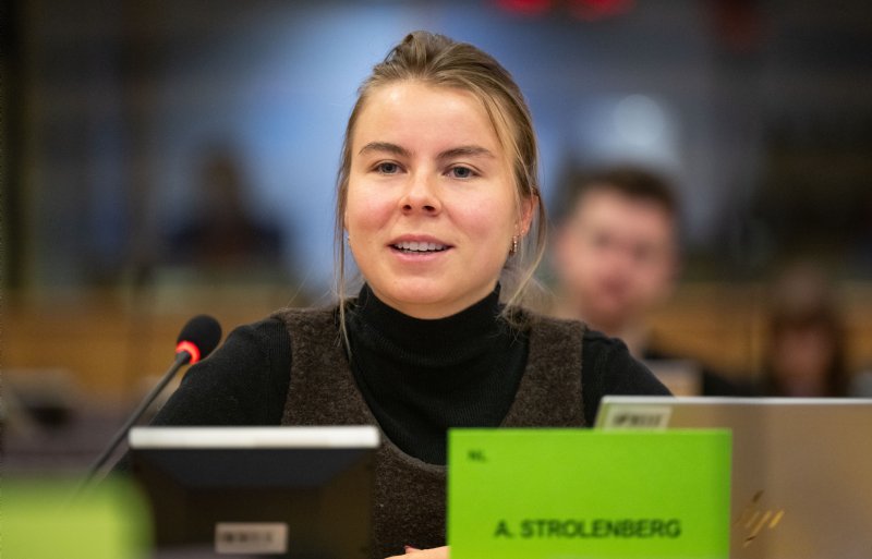 Europarlementariër Anna Strolenberg (Volt).