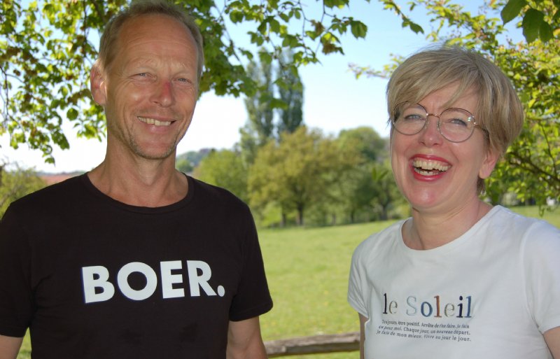 Felix en Janine Huntjens, biologisch melkveehouders in Schin op Geul (LB)