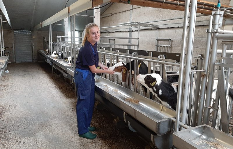 Klarieke Winters, onderzoeker jonge herkauwers bij Kalvolac