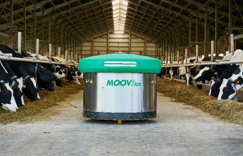 De voeraanschuifrobot Moov 2Pro heeft een beter zwenkwiel gekregen, met een diameter van 14 centimeter.
