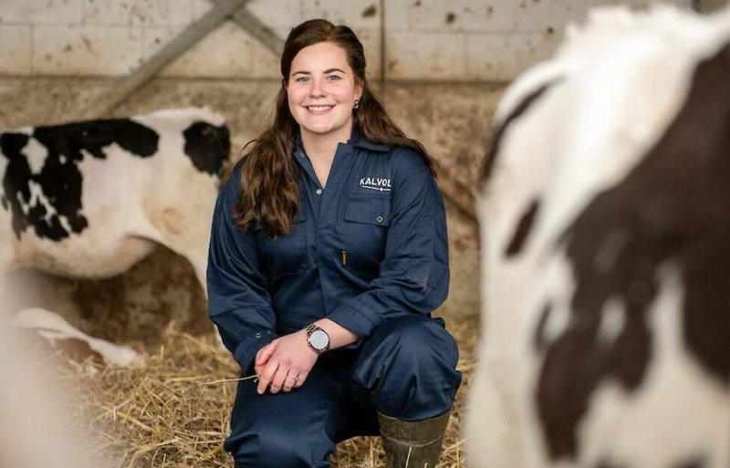 Nicolien Spinhoven, melkveehouder en jongveespecialist bij Agrifirm