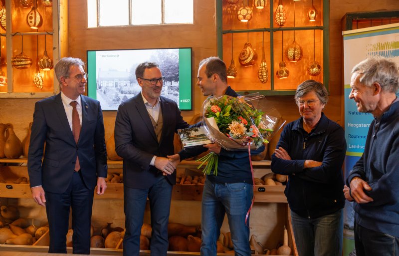 Belangenbehartiger ZLTO feliciteert De Pompoenwinkel met het winnen van de Zeeuwse Erftrofee.