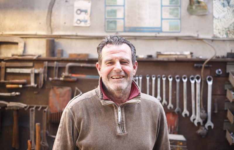 Wim van der Heijde, loonwerker in het Zeeuwse Kamperland.